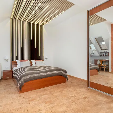 Apartament Nad Warta Z Parkingiem W Poznaniu By Renters アパート *